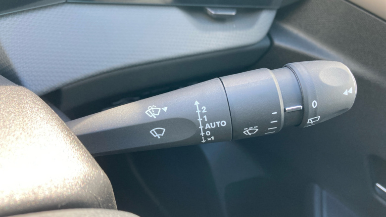 Vauxhall Astra 1.2 Turbo 130 Griffin [Tech Pack] 5dr Petrol Hatchback